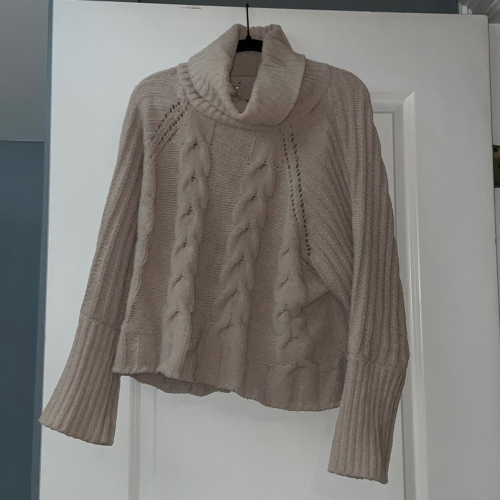Great condition light brown sweater size medium! Great condition